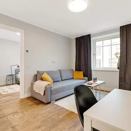 Charming 1Br In Superb Location, Free Parking & Wi-Fi Tallinn Exterior photo