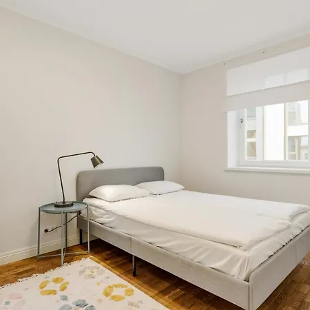 Charming 1Br In Superb Location, Free Parking & Wi-Fi Tallinn Exterior photo