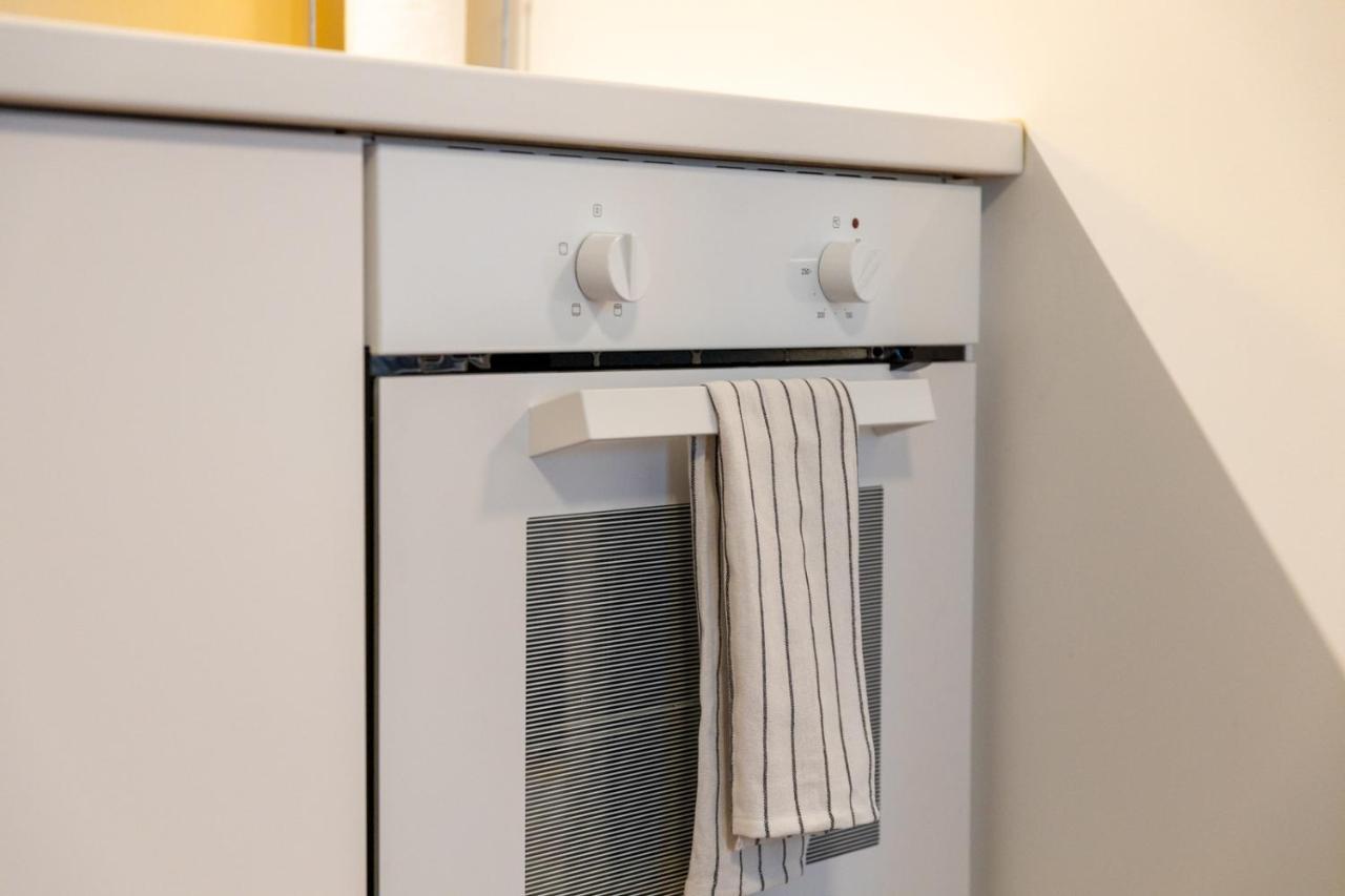 Charming 1br In Superb Location, Free Parking & Wi-fi Tallinn