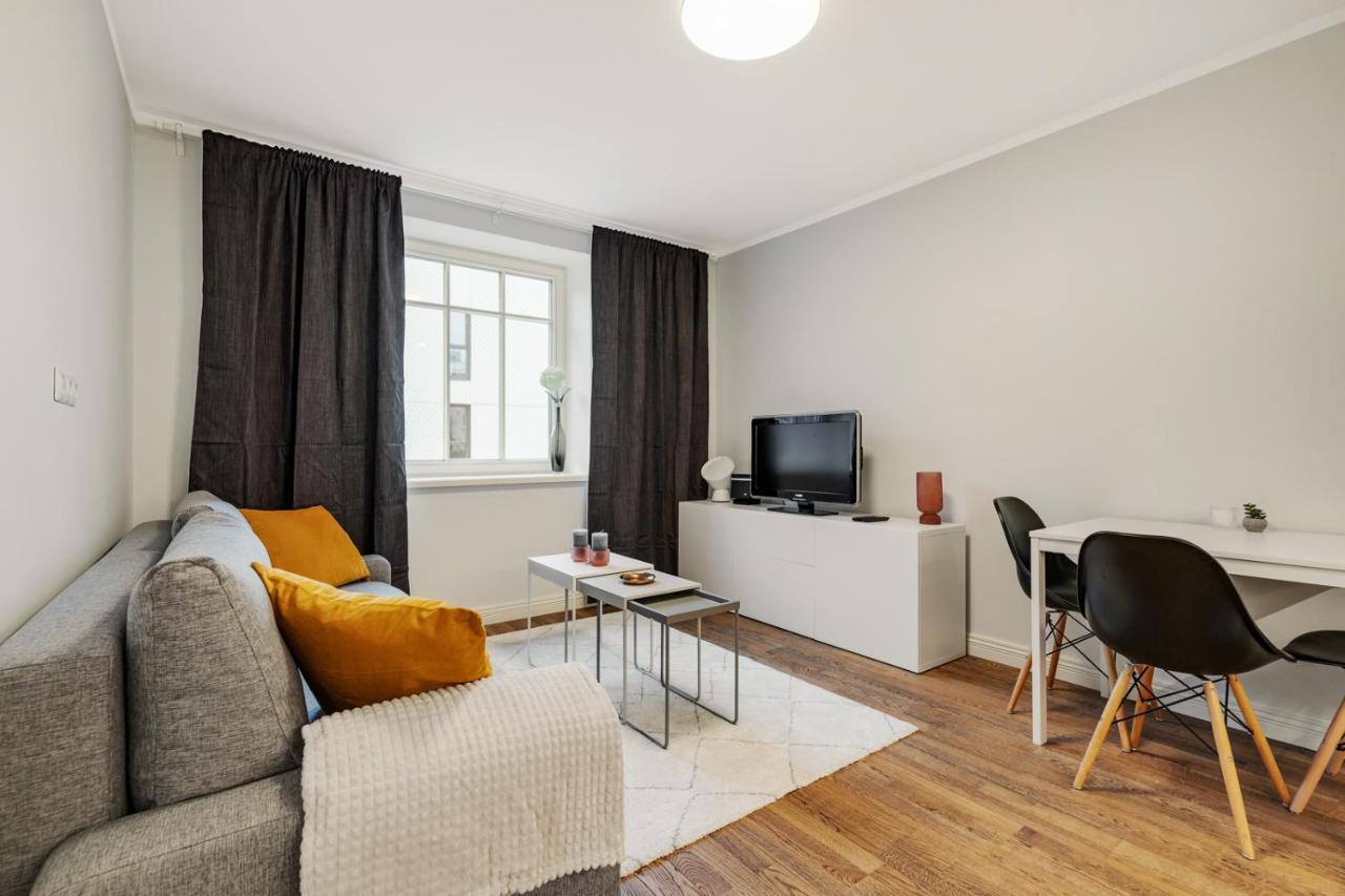 Charming 1br In Superb Location, Free Parking & Wi-fi *