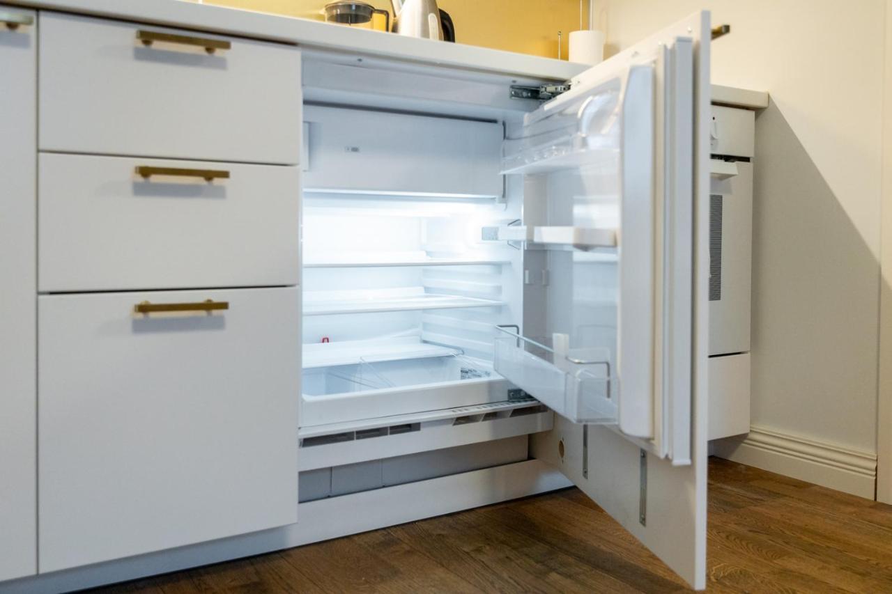Dzīvoklis Charming 1br In Superb Location, Free Parking & Wi-fi