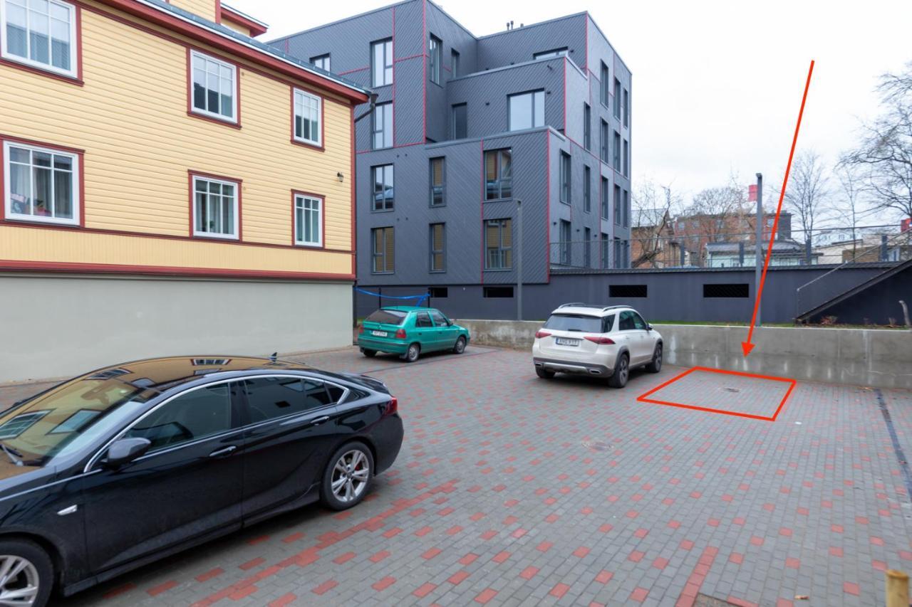 Charming 1br In Superb Location, Free Parking & Wi-fi Tallinn